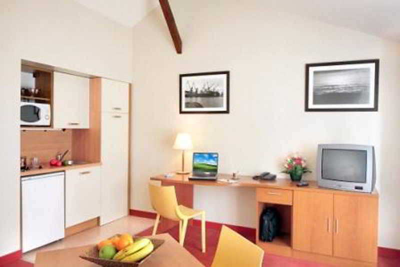 Comfort Aparthotel Saint-Nazaire Les Portes De L Ocean Exterior foto